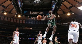 雄鹿火箭3换1交易特伦特·埃文斯，自由市场风云再起